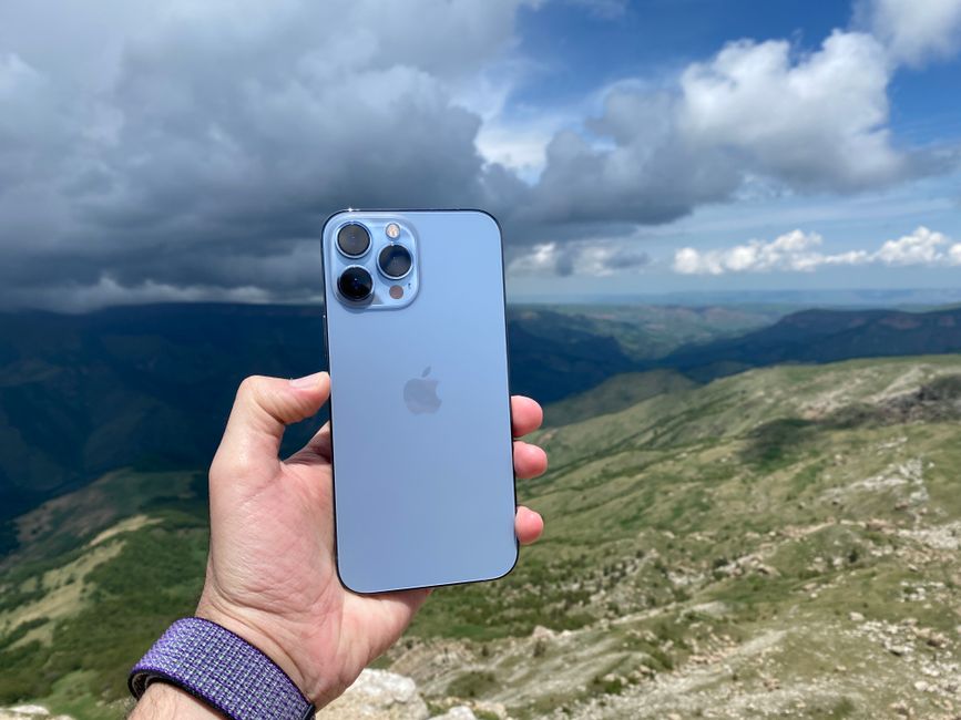 iPhone 16 Plus