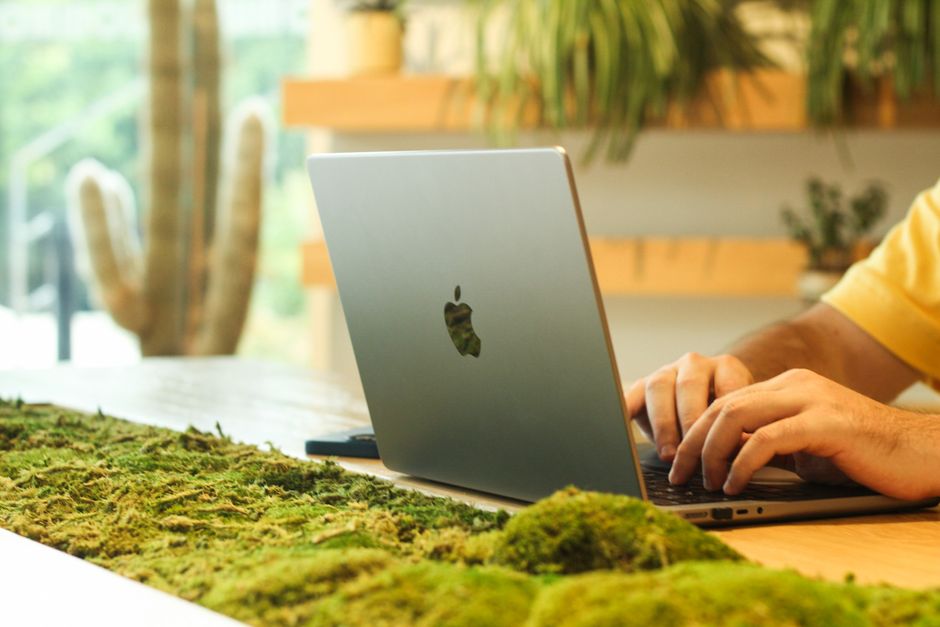 MacBook Air 11" (2014–2015)
